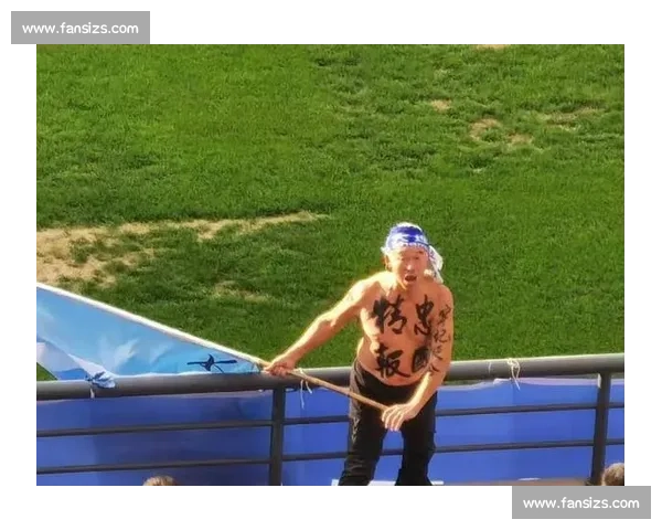 球场遇大爷，热身即封神